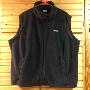 Columbia Women’s Black Fleece Vest, Size 3X